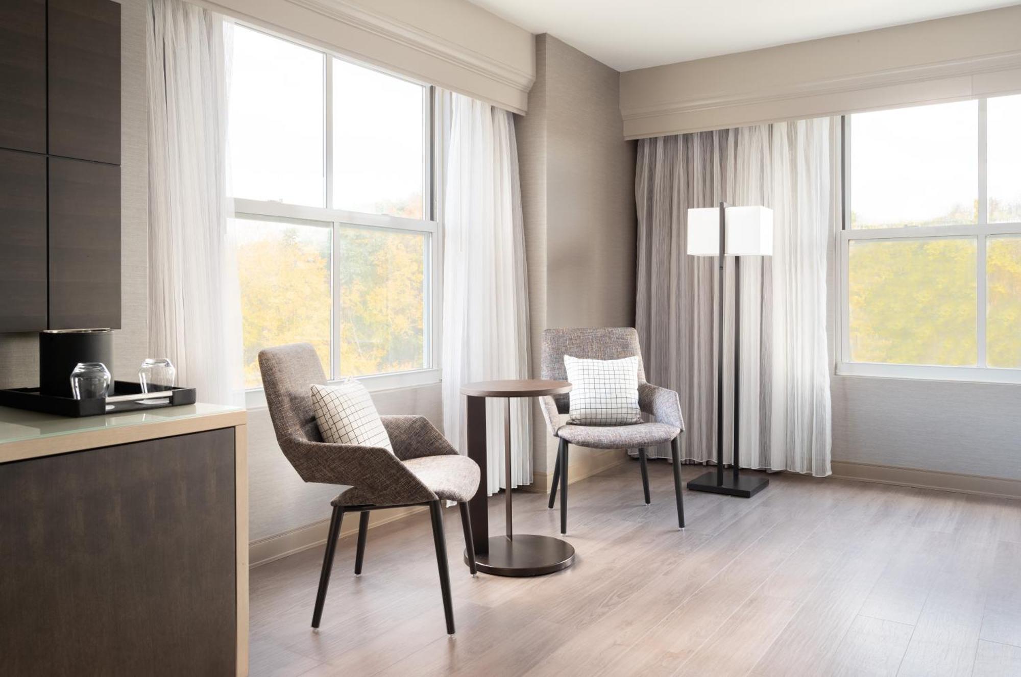 Concierge Queen, Concierge level, Guest room, 2 Queen,1632212472:JPEG