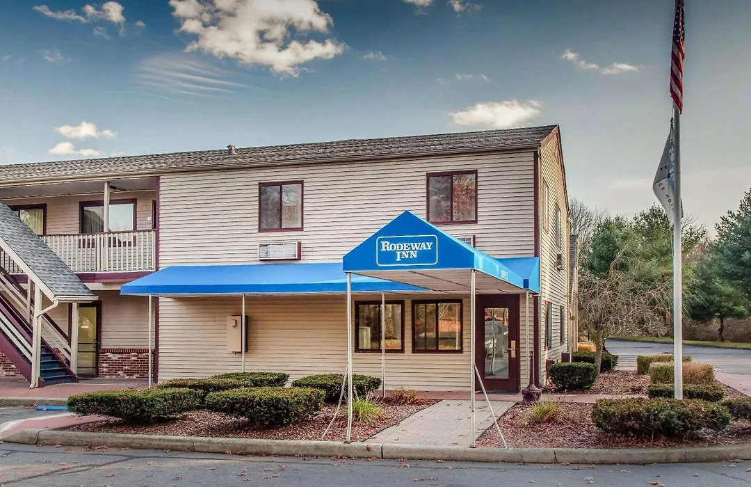 Rodeway Inn Groton - New London-1